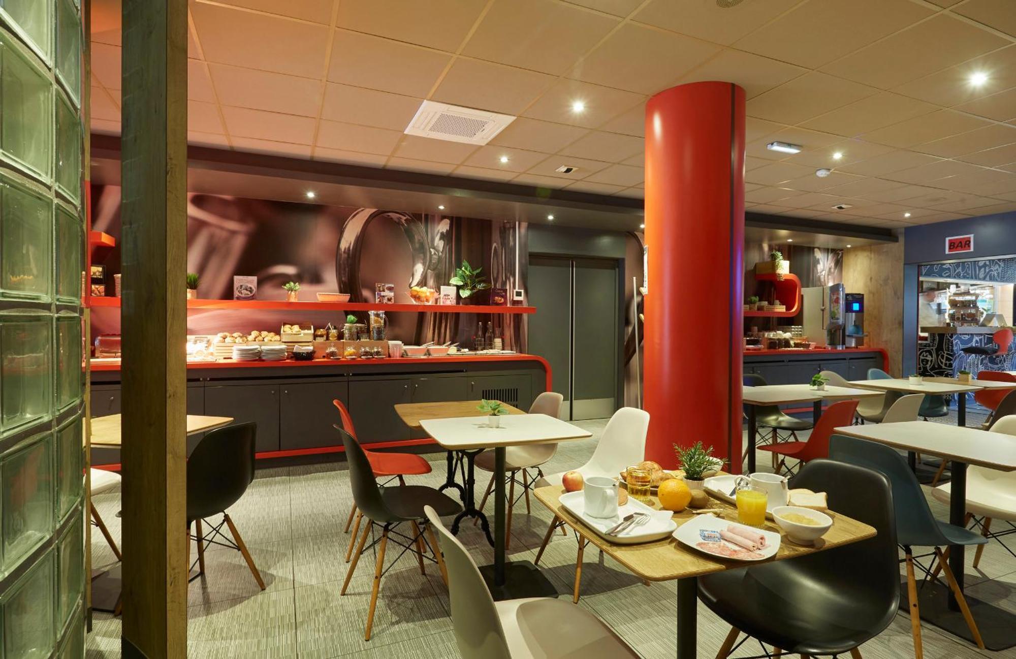 Ibis Lorient Centre Gare Hotel Exterior foto